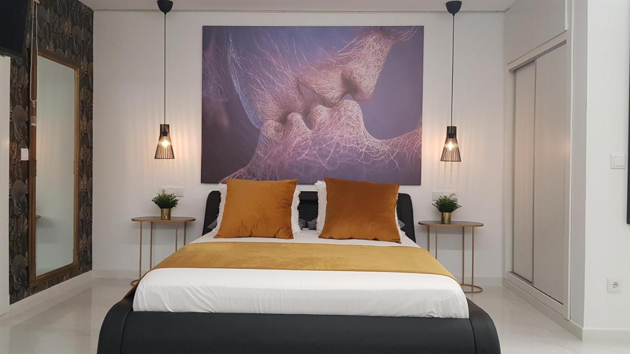 Apartamento Pepi Puerto (Adults Only) Santa Pola Bagian luar foto