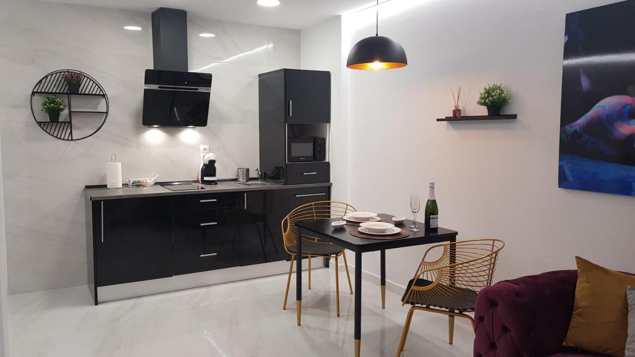 Apartamento Pepi Puerto (Adults Only) Santa Pola Bagian luar foto